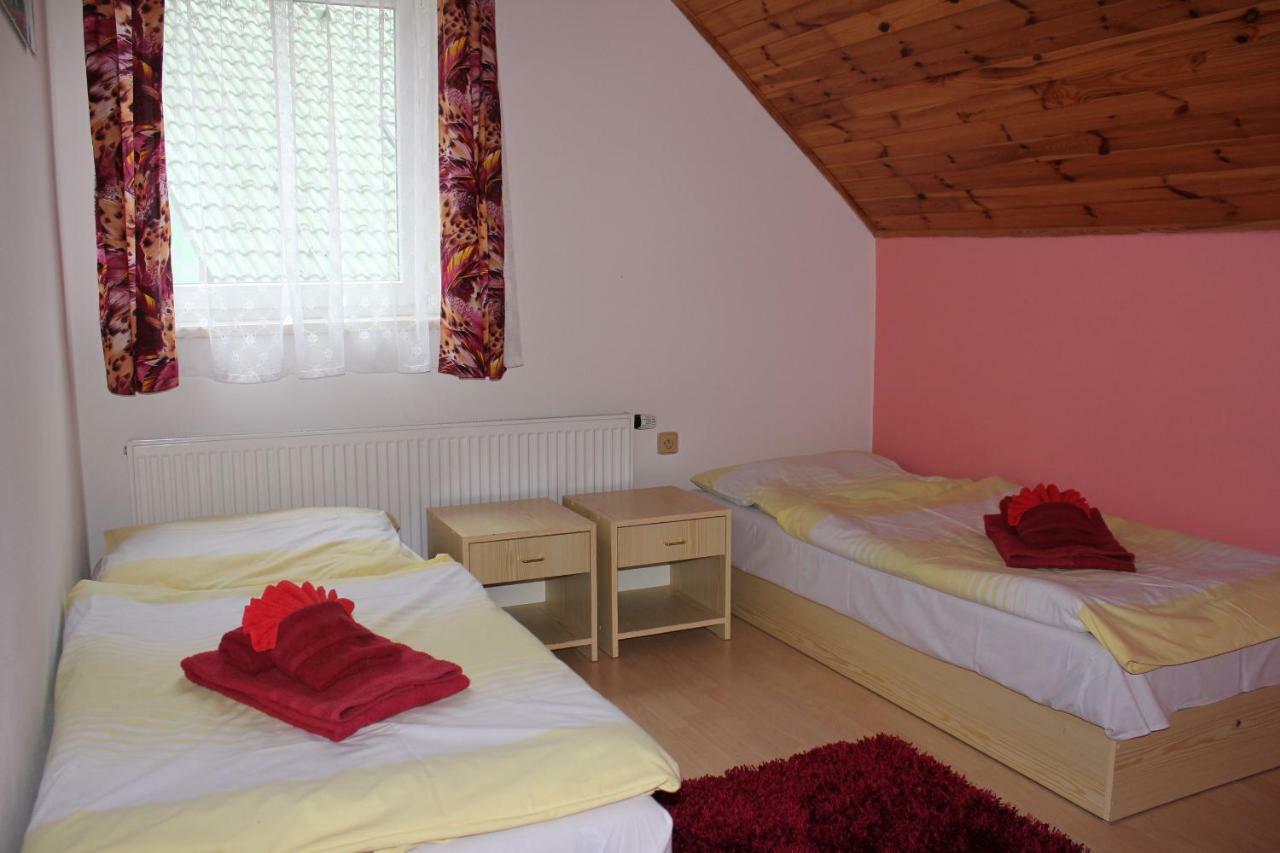 Apartman V Zachranne Stanici Pasicka Prosec  Bagian luar foto